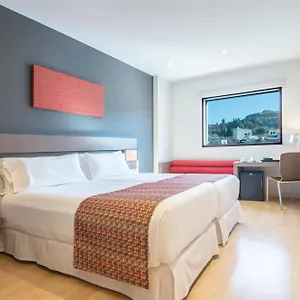 By Pierre & Hotel Granada