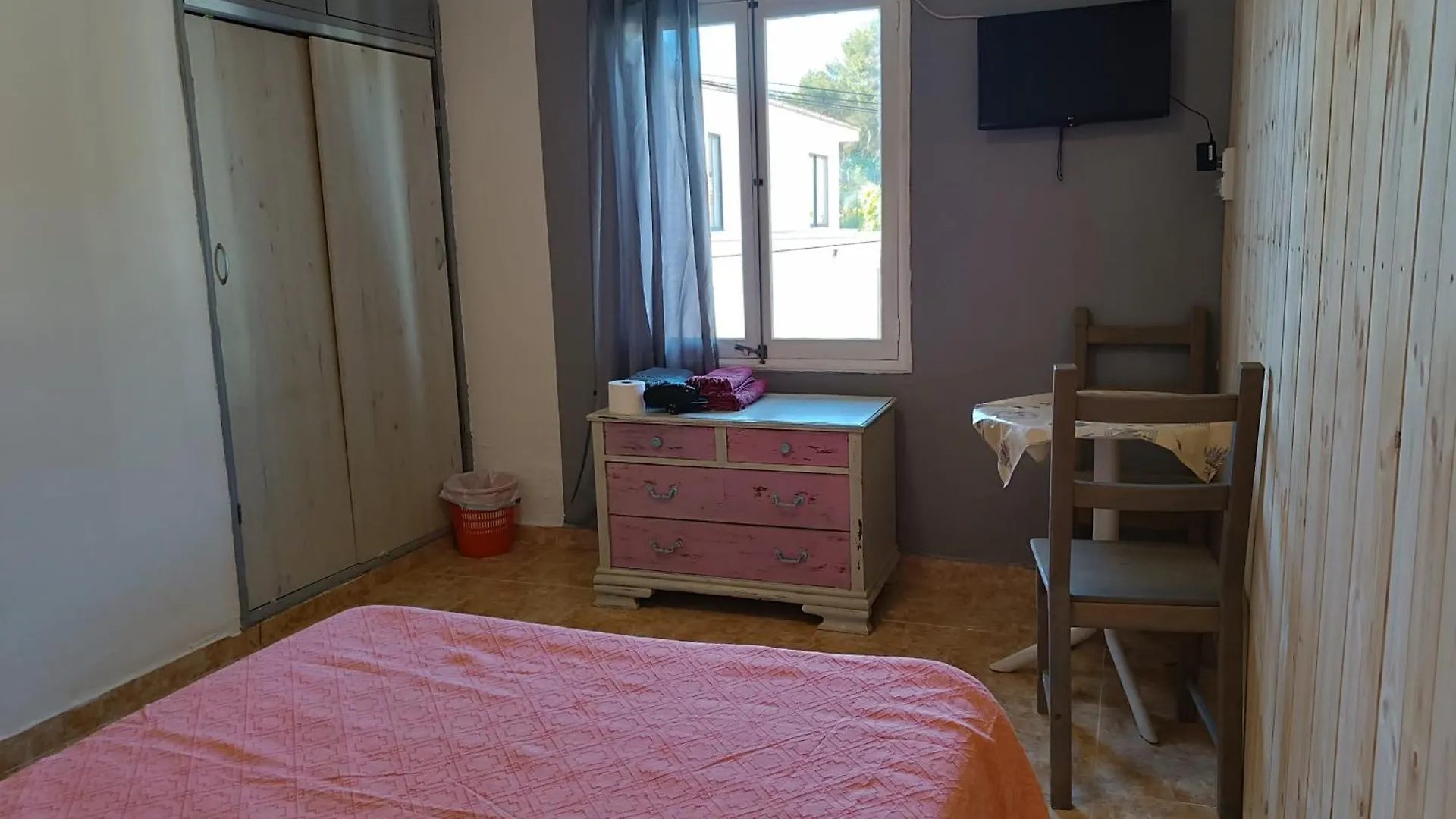 Hostal Belgica Palma Nova  Spain