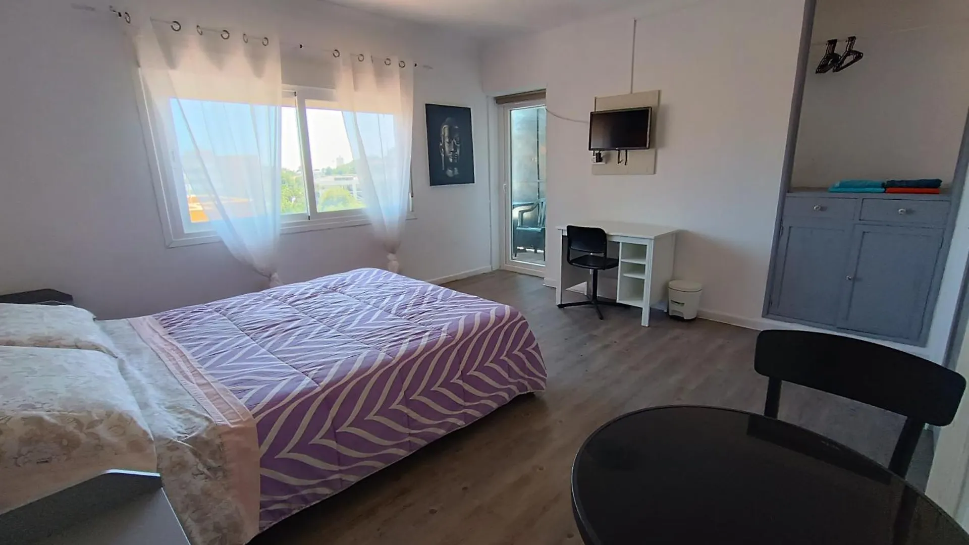 Hostal Belgica Palma Nova  0*, Palma Nova (Mallorca) Spain
